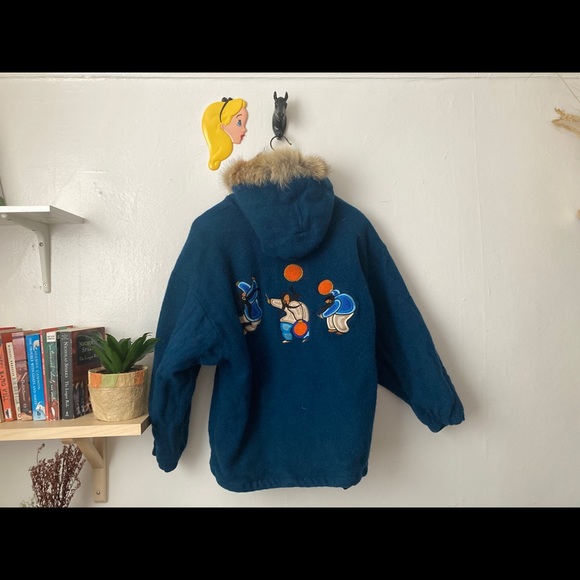 SOLD Northern Sun Inuit Embroidered Wool Parka - Picture 3 of 3